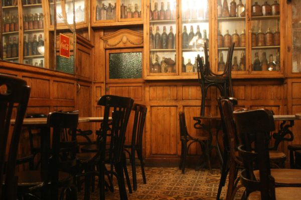Discover Bar Marsella Barcelona’s Famed Absinthe Emporium